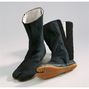 Ninja Tabis, udendørs